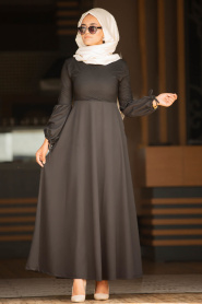 Nayla Collection - Kolları Büzgülü Siyah Tesettür Elbise 79260S - Thumbnail