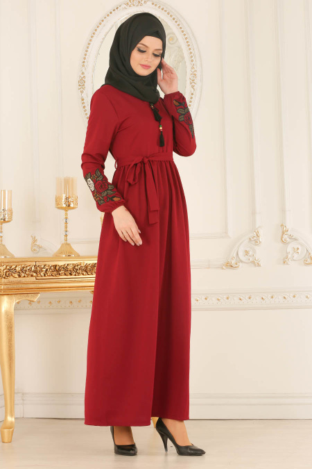 Nayla Collection - Kolları Çiçek Detaylı Bordo Tesettür Elbise 5400BR