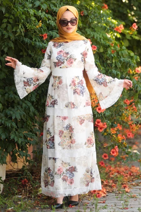 Nayla Collection - Volan Kol Çiçek Desenli Krem Tesettür Elbise 100427KRM