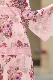 Nayla Collection - Volan Kol Çiçek Desenli Pudra Tesettür Elbise 100427PD - Thumbnail