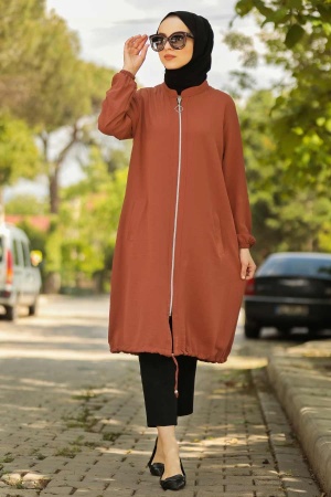 Manteau long en tissu aérobine à fermeture zippée – Camel 10146TB 
