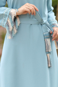 Püskül Detaylı Mavi Tesettür Elbise 100418M - Thumbnail