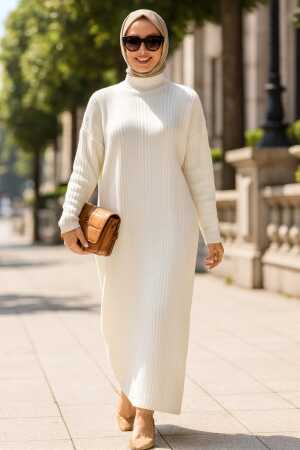 Neva Style - Boğazlı Yaka Ekru Tesettür Triko Elbise 34150E - 1