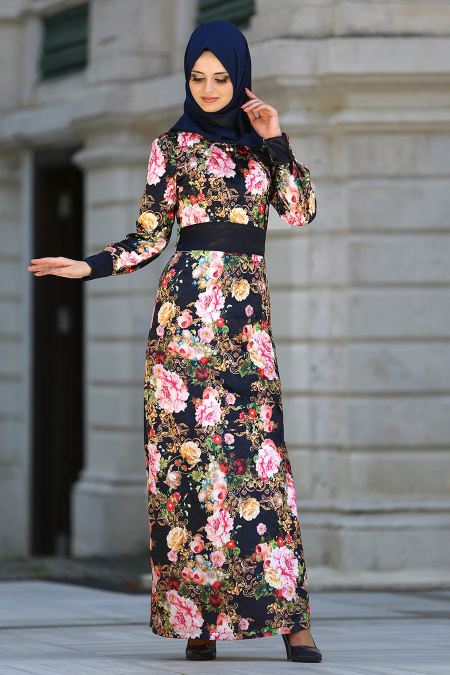Neva Style - Çiçek Desenli Siyah Kadife Tesettür Elbise 20880S