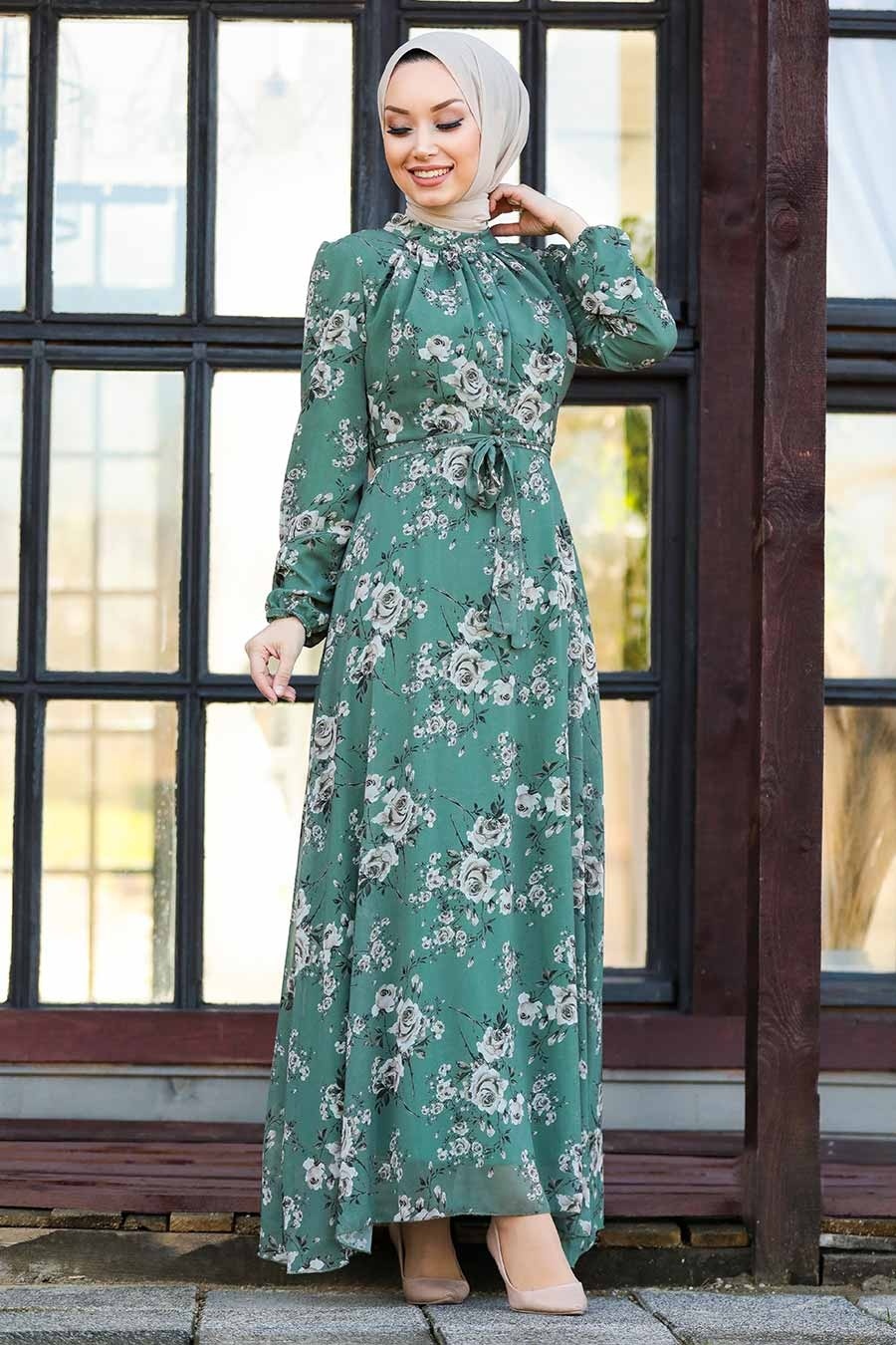 Neva Style - Çiçek Desenli Yeşil Tesettür Elbise 81390Y