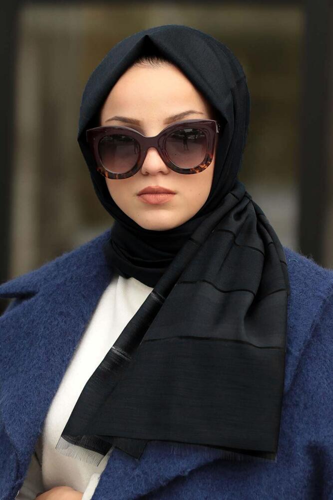 Neva Style - Çizgili Desenli Siyah Şal 7507S - 1