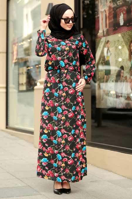 Neva Style - Karanfil Çiçekli Siyah Tesettürlü Elbise 5354S