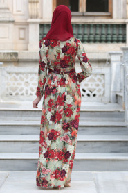 Neva Style - Kemerli Çiçek Desenli Kırmızı Tesettür Elbise 2417K - Thumbnail