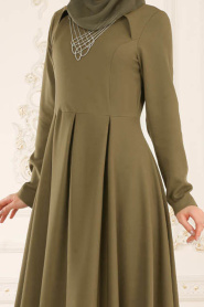 Kolye Detaylı Haki Tesettür Abiye Elbise 41470HK - Thumbnail