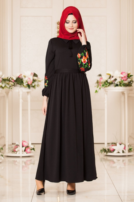 Neva Style - Kolları Çiçek İşlemeli Siyah Tesettür Elbise 41280S
