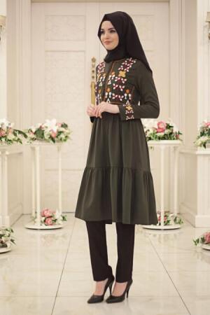 Neva Style - Önü Nakışlı Yeşil Tesettür Tunik 52180Y - 1