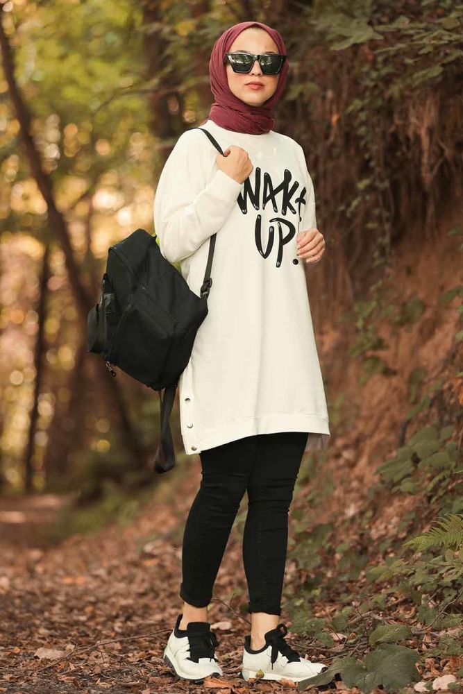 Neva Style - Önü Yazılı Ekru Tesettür Sweatshirt 10480E - 1