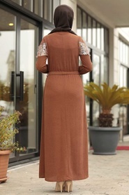Neva Style - Önü Pul Detaylı Taba Tesettür Elbise 12060TB - Thumbnail