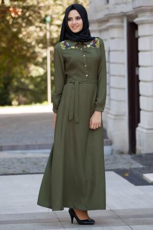 Neva Style - Yakası İşlemeli Haki Elbise - 1