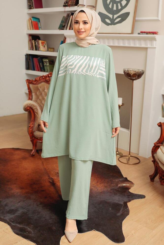 Neva Style - Zebra Desenli Mint Tesettür Takım 7687MINT - 1