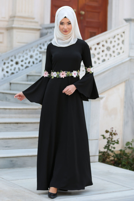 New Kenza - Çiçek Detaylı Siyah Tesettür Elbise 3079S