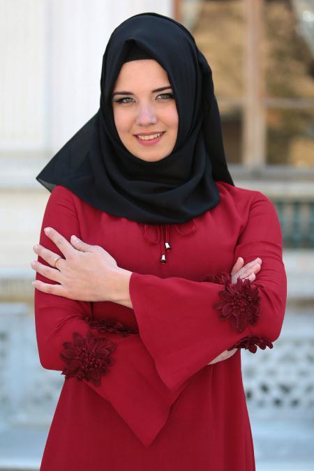 New Kenza - Kolları Çiçek Detaylı Kırmızı Tesettür Tunik 2986K - 3