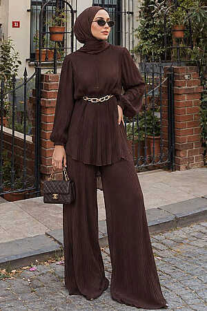 Pleated Chain-Accessory Brown Chiffon Modest Skirt Set 13762KH 