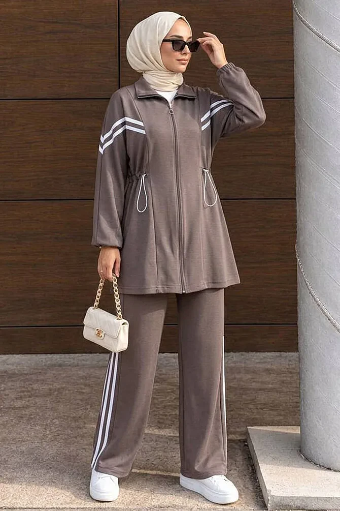 Stripe Detail Drawstring Waist Zip-Up Oysho Mink Modest Two-Piece Set 10614V - 1