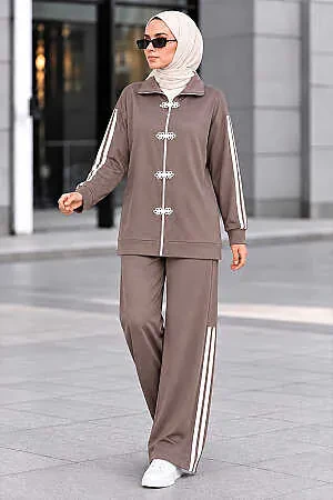 Stripe and Accessory Detail Zip-Up Oysho Dark Mink Modest Two-Piece Set 10600KV 