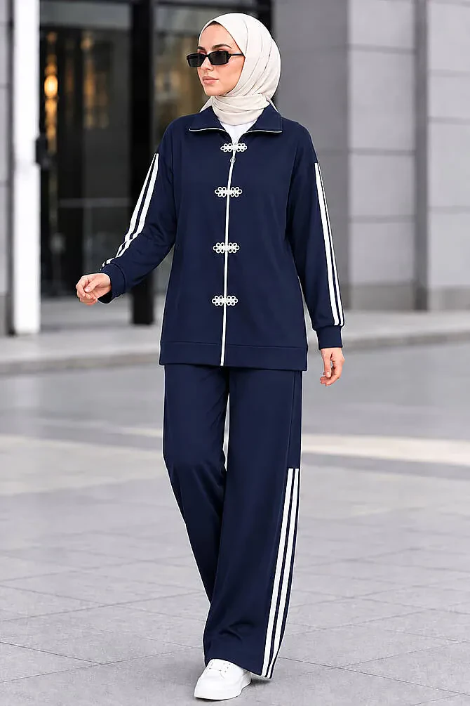 Stripe and Accessory Detail Zip-Up Oysho Navy Modest Two-Piece Set 10600L - 1