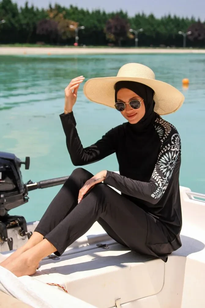 Burkini couvrant intégralement cordon à nouer – Noir M2225S - 1