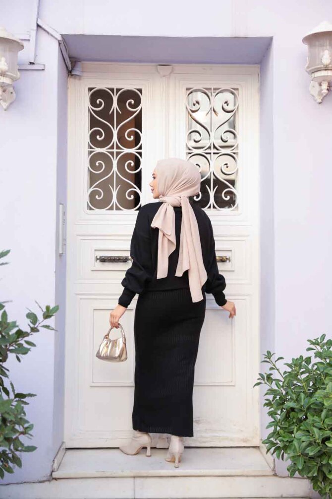 Siyah Triko Tesettür Elbiseli İkili Takım 17208S - 4