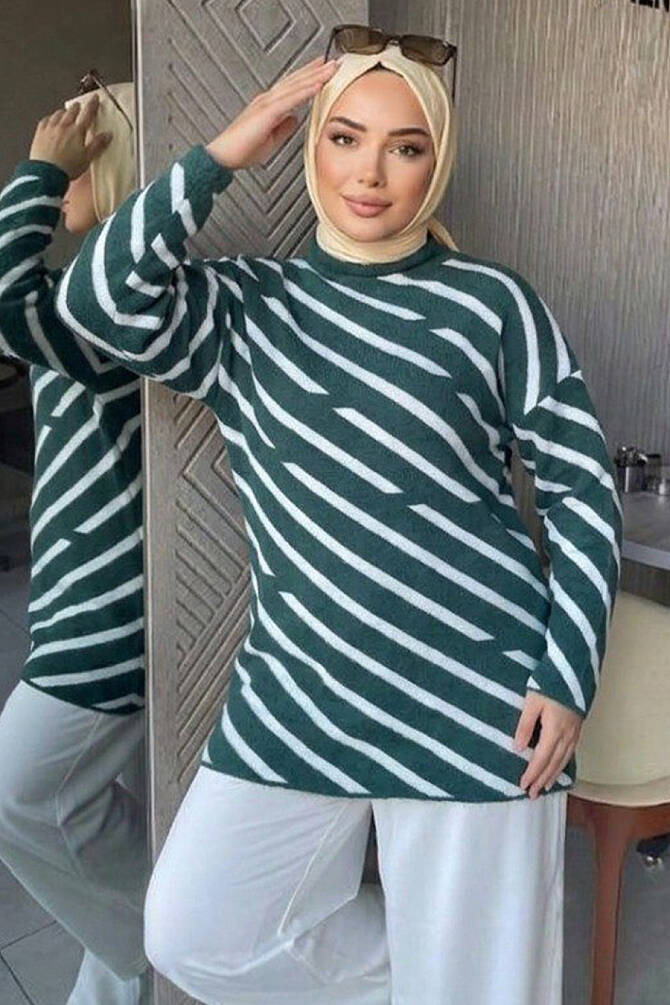 Stripe Patterned Green Modest Knit Tunic 80021Y - 1