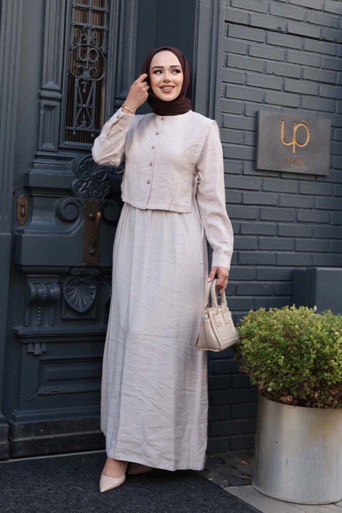 Süveter Detaylı Bej Tesettür Elbise 7705BEJ - 2