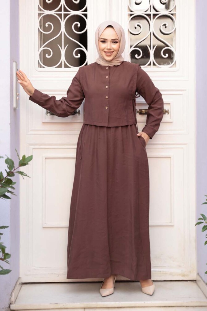 Süveter Detaylı Kahverengi Tesettür Elbise 7705KH - N.S NEVA STYLE