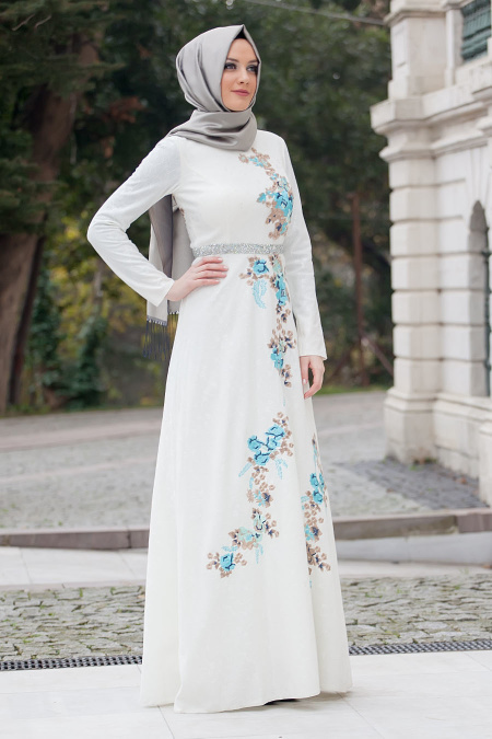 Tesettürlü Abiye Elbise - Çiçek İşlemeli Beyaz Abiye Elbise
