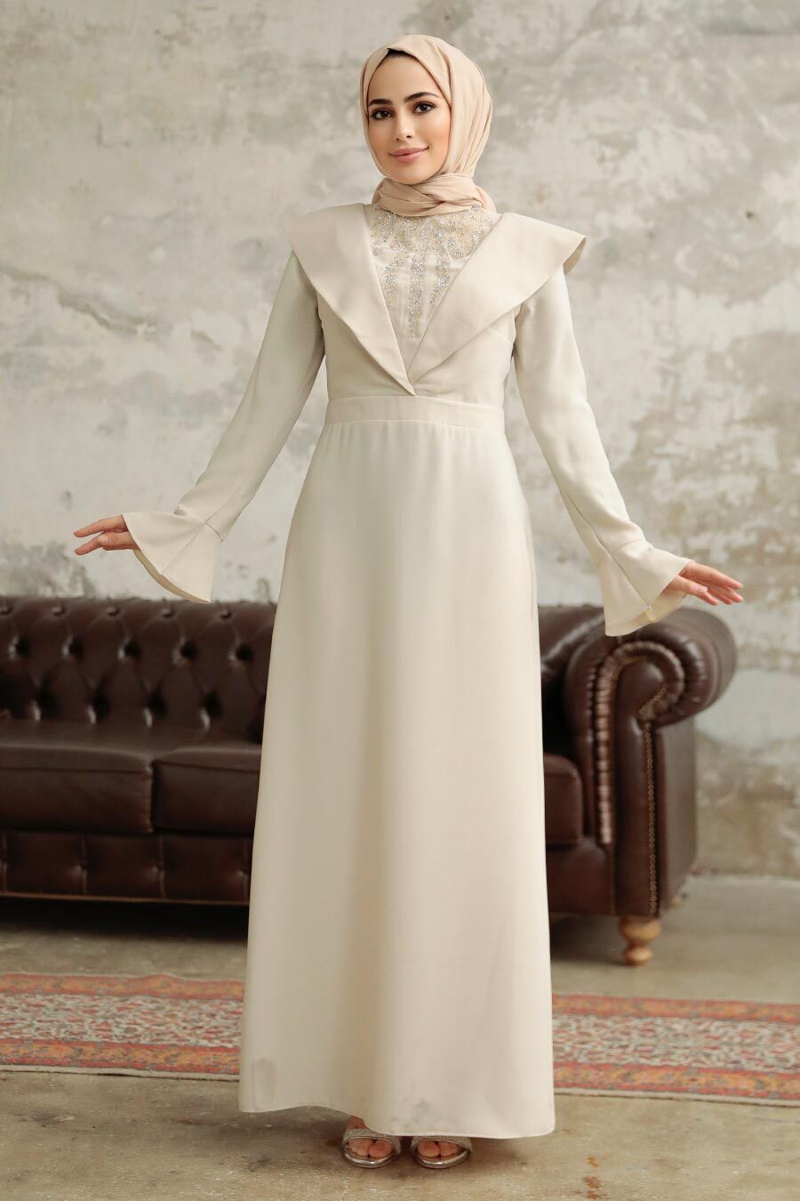 Tesettürlü Abiye Elbise - Boncuk Detaylı Bej Tesettür Abiye Elbise 38091BEJ