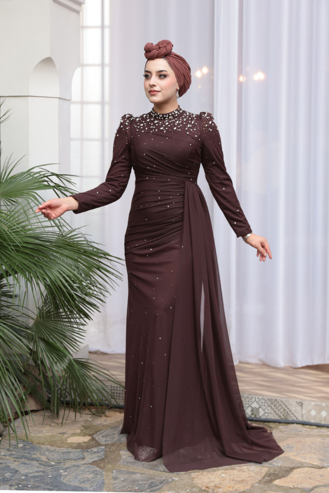 Tesettürlü Abiye Elbise - Boncuk Detaylı Kahverengi Tesettür Abiye Elbise 54301KH - N.S NEVA STYLE