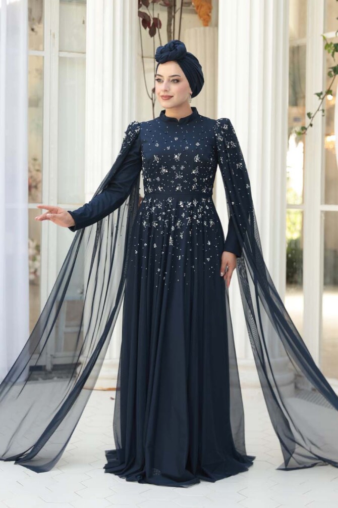Tesettürlü Abiye Elbise - Boncuk Detaylı Pelerinli Lacivert Tesettür Abiye Elbise 53141L - N.S NEVA STYLE