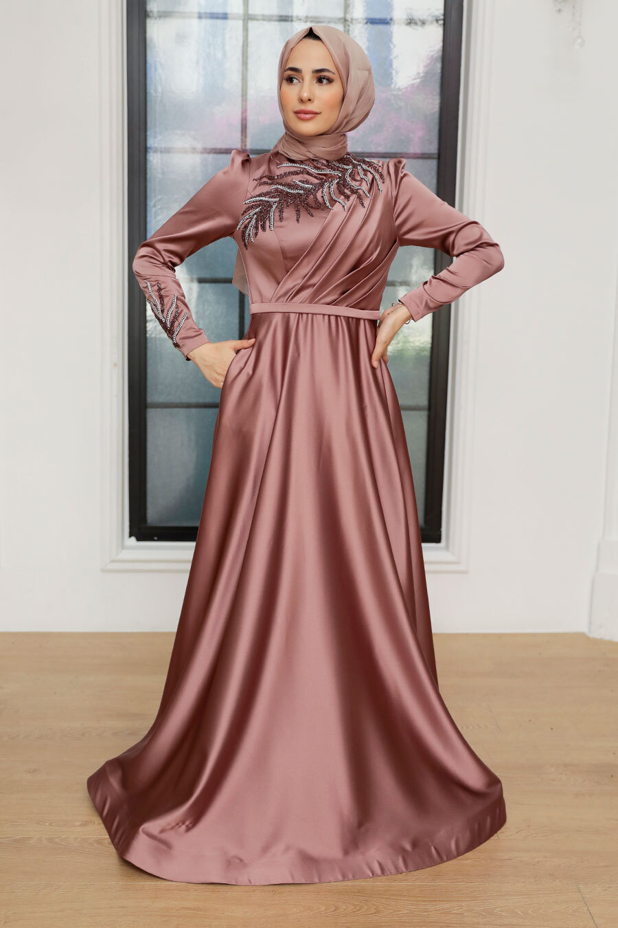 Tesettürlü Abiye Elbise - Boncuk İşlemeli Bakır Saten Tesettür Abiye Elbise 22401BKR