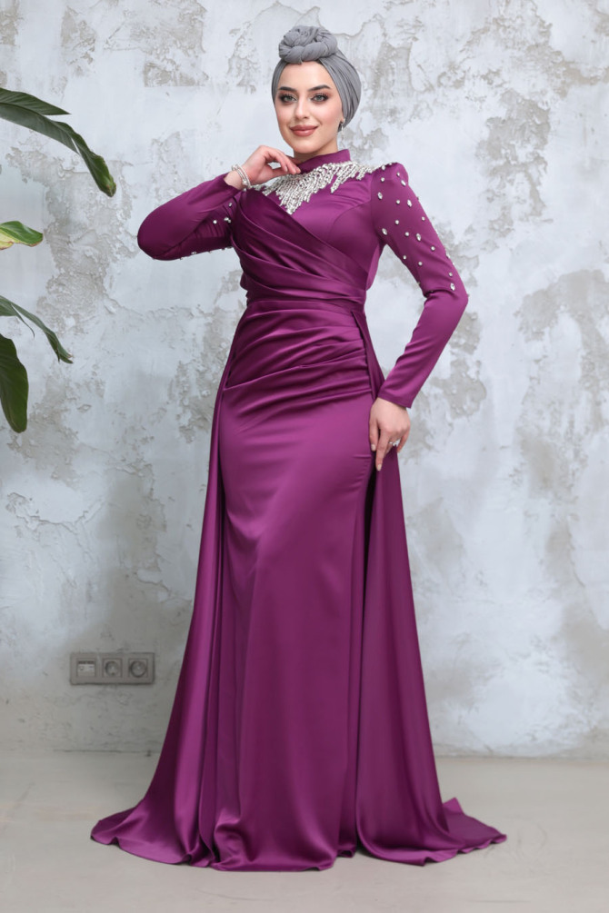 Tesettürlü Abiye Elbise - Boncuk İşlemeli Mürdüm Tesettür Saten Abiye Elbise 51312MU - TESETTÜRLÜ ABİYE ELBİSELER