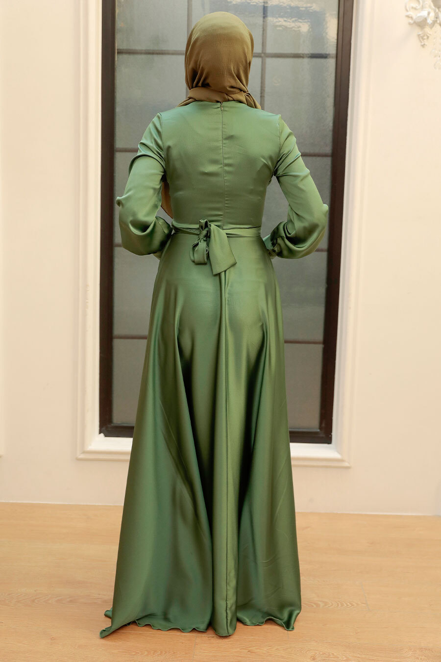 Tesettürlü Abiye Elbise - Çağla Yeşili Tesettür Saten Abiye Elbise 33871CY