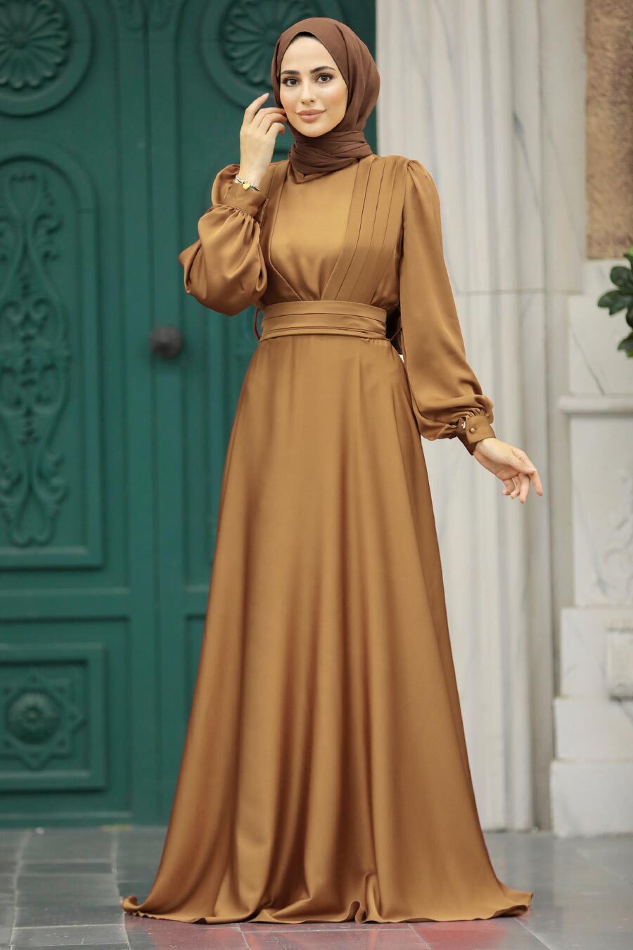 Tesettürlü Abiye Elbise - Drape Detaylı Camel Tesettür Saten Abiye Elbise 40621C