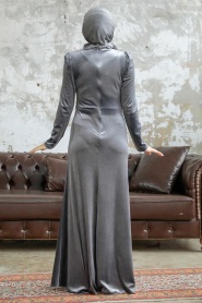Tesettürlü Abiye Elbise - Drape Detaylı Gri Tesettür Kadife Abiye Elbise 36891GR - Thumbnail