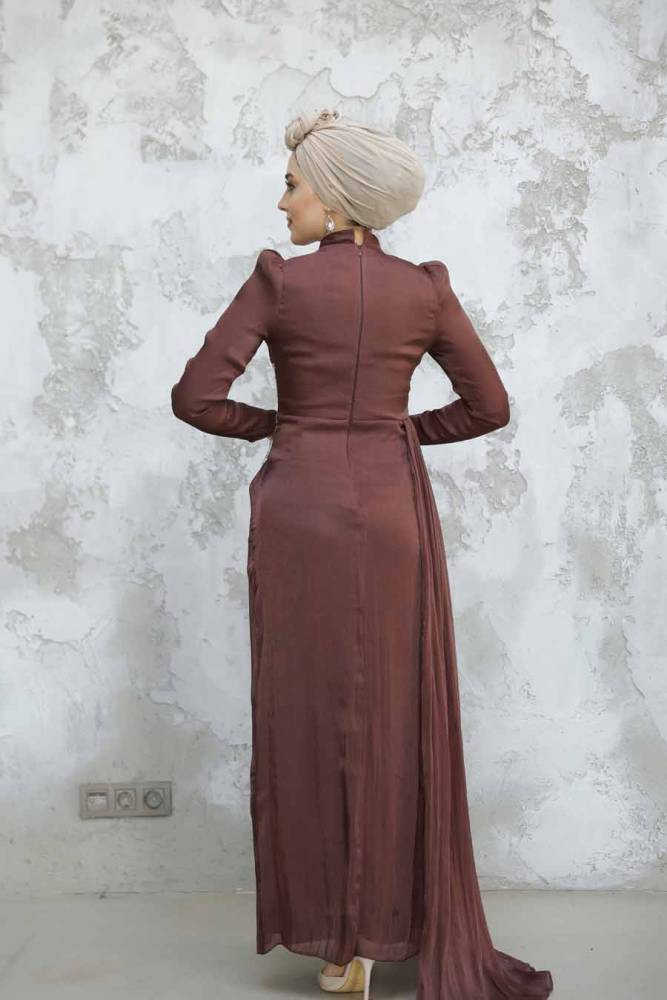 Tesettürlü Abiye Elbise - Drape Detaylı Kahverengi Tesettür Abiye Elbise 4919KH - 4