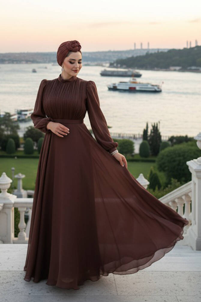 Tesettürlü Abiye Elbise - Drape Detaylı Kahverengi Tesettür Abiye Elbise 51072KH - 1