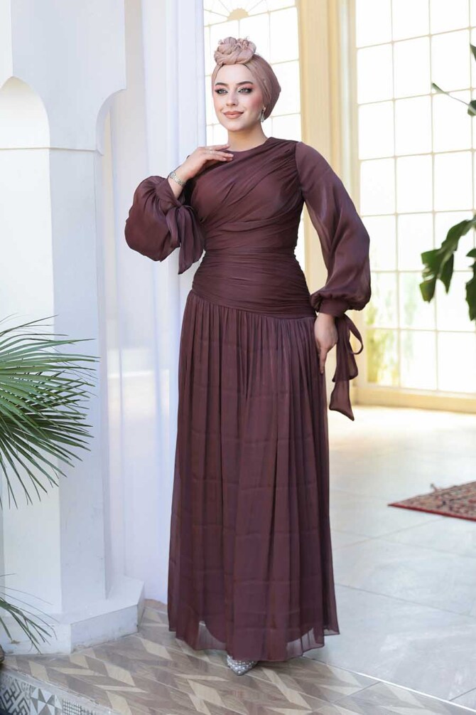 Tesettürlü Abiye Elbise - Drape Detaylı Kahverengi Tesettür Abiye Elbise 53631KH - 2