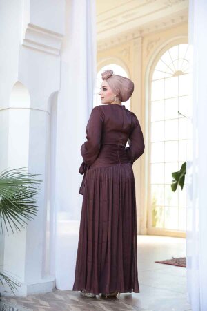 Tesettürlü Abiye Elbise - Drape Detaylı Kahverengi Tesettür Abiye Elbise 53631KH - 4