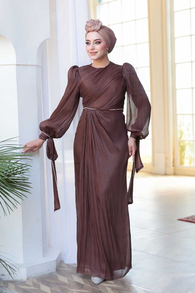 Tesettürlü Abiye Elbise - Drape Detaylı Koyu Kahverengi Tesettür Abiye Elbise 50193KKH - 2