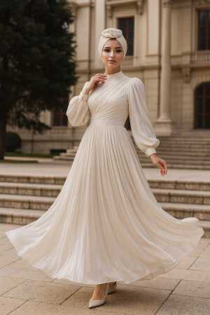 Tesettürlü Abiye Elbise - Drape Detaylı Krem Tesettür Abiye Elbise 44081KR 