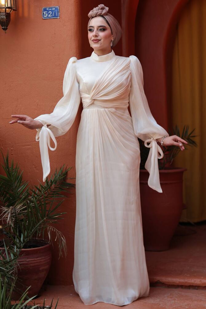Tesettürlü Abiye Elbise - Drape Detaylı Krem Tesettür Abiye Elbise 52285KR - 1