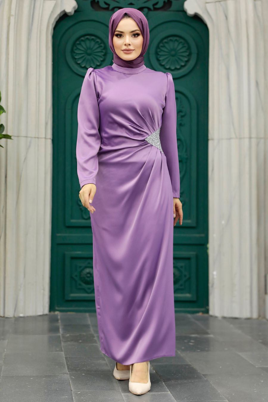 Tesettürlü Abiye Elbise - Drape Detaylı Lila Tesettür Saten Abiye Elbise 5940LILA