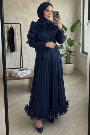 Tesettürlü Abiye Elbise - Fırfır Detaylı Lacivert Tesettür Abiye Elbise 55691L 