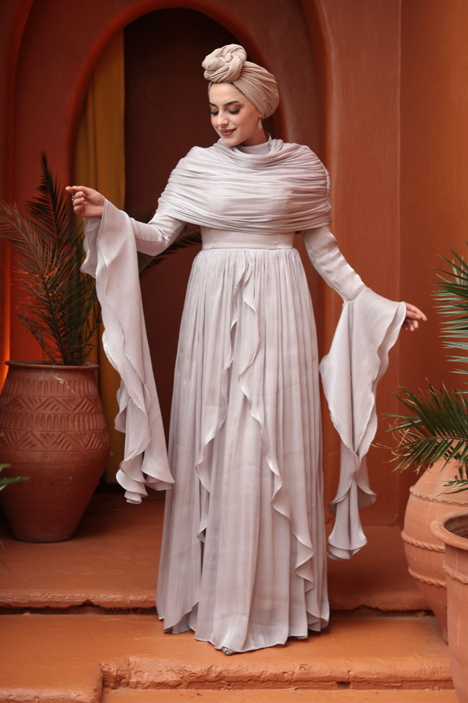 Tesettürlü Abiye Elbise - Fırfır Detaylı Taş Tesettür Abiye Elbise 53981TAS - 1