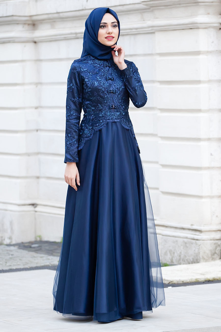 Tesettürlü Abiye Elbise - Fiyonk Detaylı Lacivert Abiye Elbise